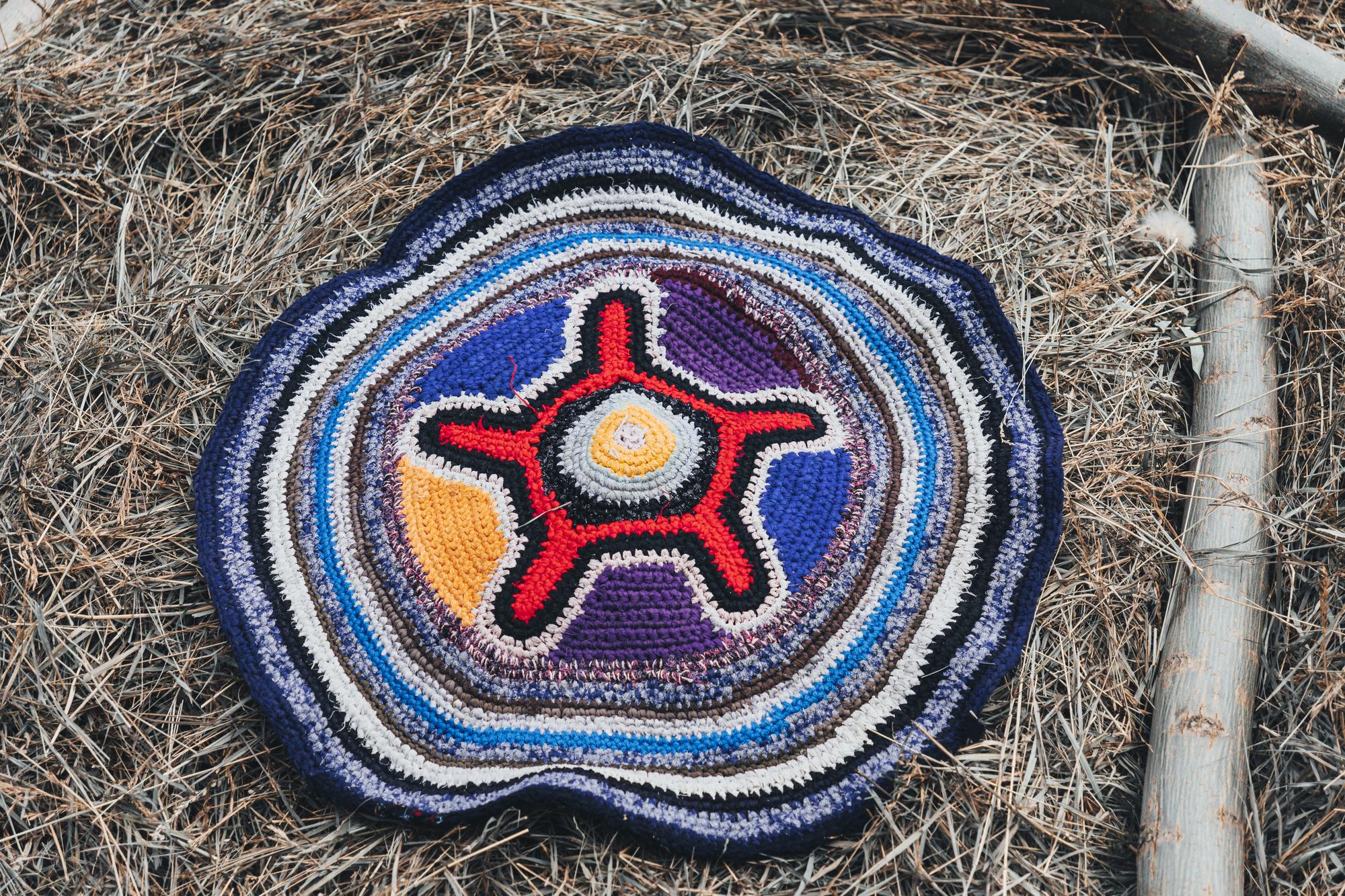 Embroidered patches for jackets